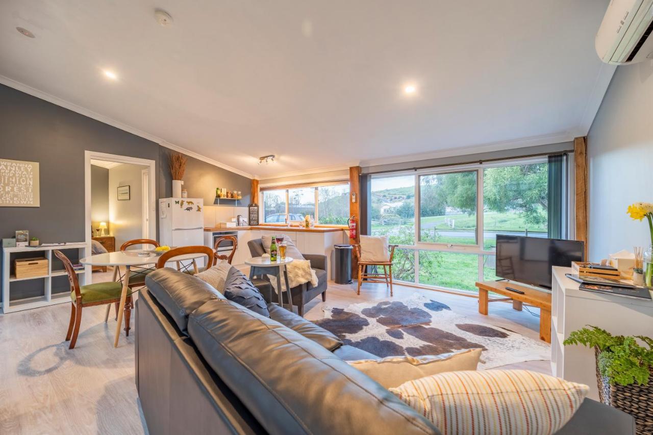 Platypus Waters B&B Сміттон Екстер'єр фото