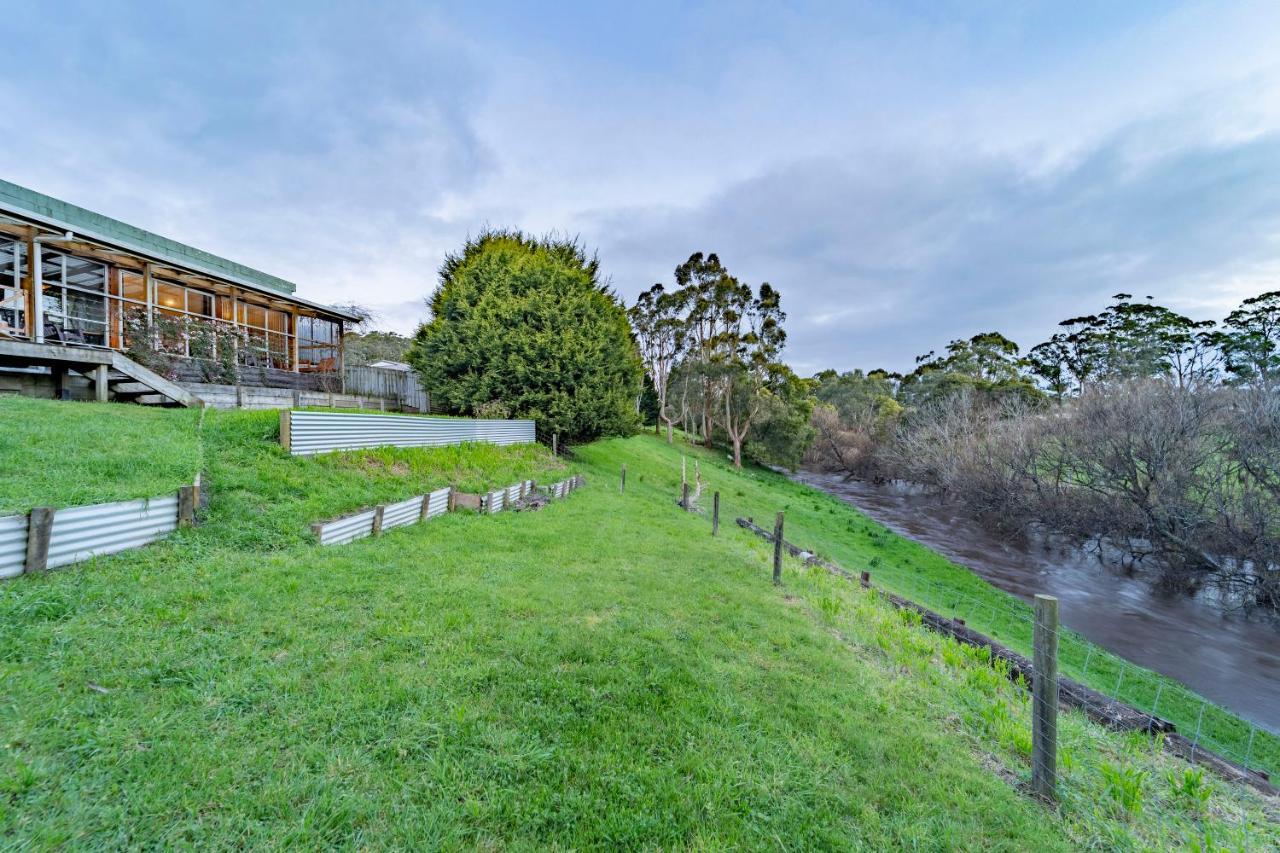 Platypus Waters B&B Сміттон Екстер'єр фото